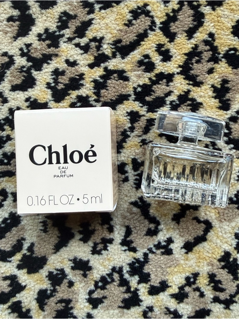 Chloe mini (NIB)